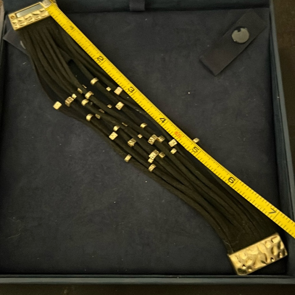 Bracelet